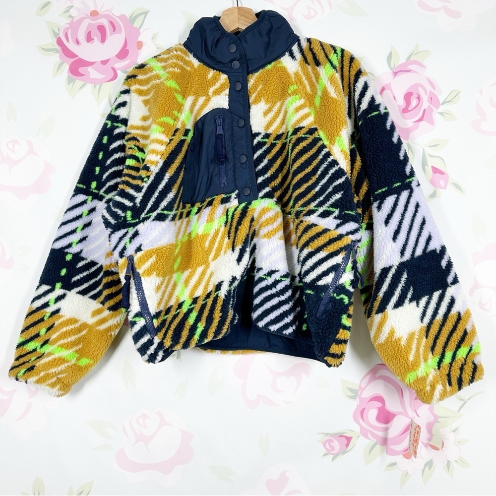 NEW Free People Movement Hit The SlopesRocky Ridge Plaid Pullover Jacket M